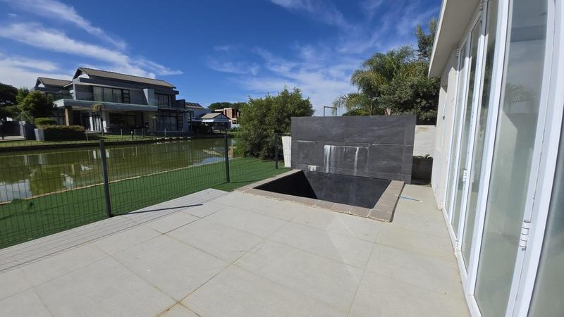 5 Bedroom Property for Sale in The Islands Estates North West